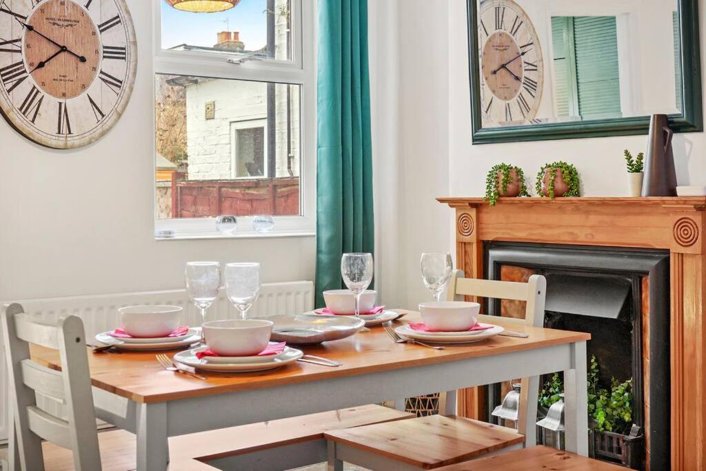 Aesthetic Cambridge Cottage Sleeps 5! Exterior foto